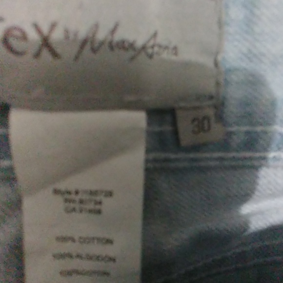 Jeans - Picture 4 of 4